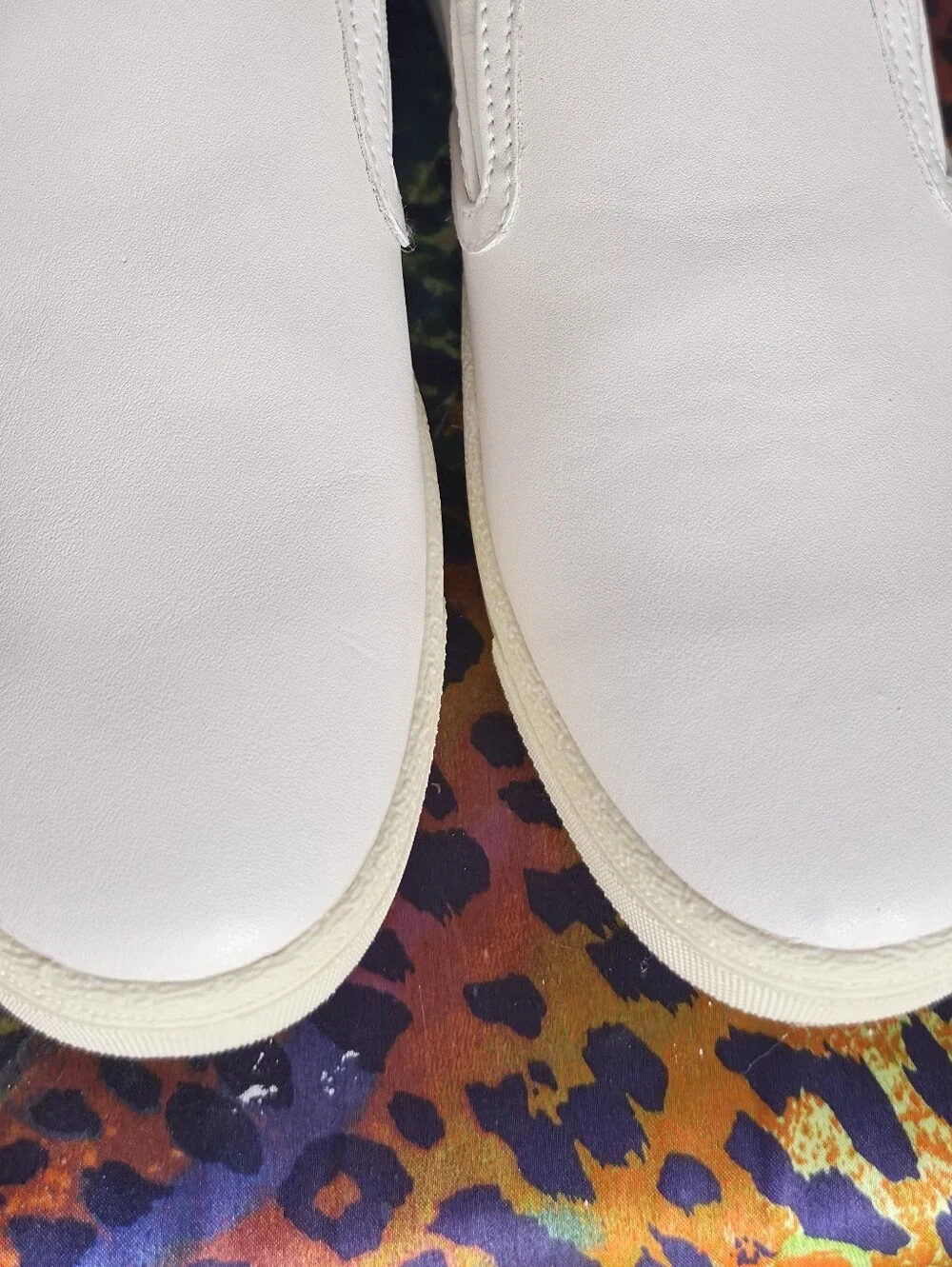 Sam Edelman White Leather Slip-On Sneakers With Very Soft Sole
